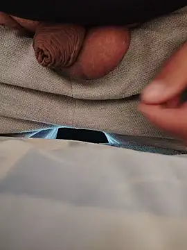 Johnsugar58 XXX чат на живо