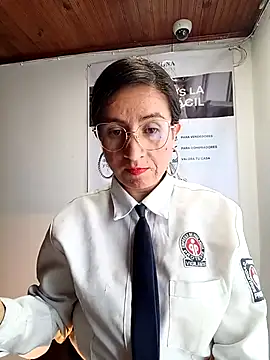 Valentina--1 live XXX chat