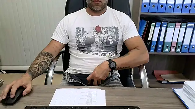 Evasionee: απευθείας συνομιλία ΧΧΧ