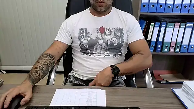 Evasionee Live XXX Chat