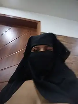 Aafreen_36's Live XXX Chat