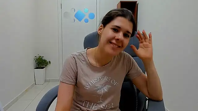 Joannia 现场XXX聊天