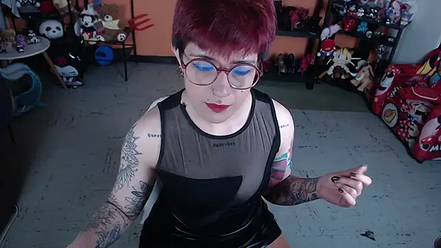 MissMiia2's Live XXX Chat