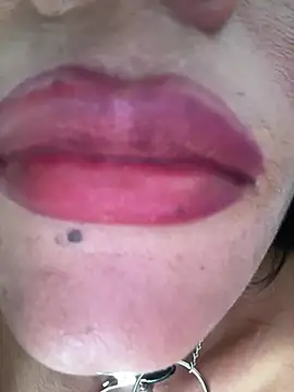AlisSon__hot 现场XXX聊天
