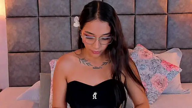 Roseauroran Live XXX chat