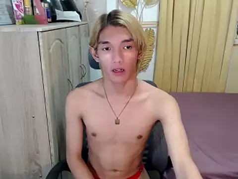 Chat XXX en directo de urasian_john18