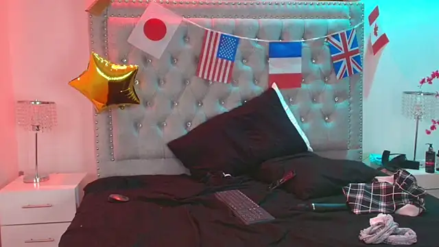 Chatroom XXX en direct de TarlyWho