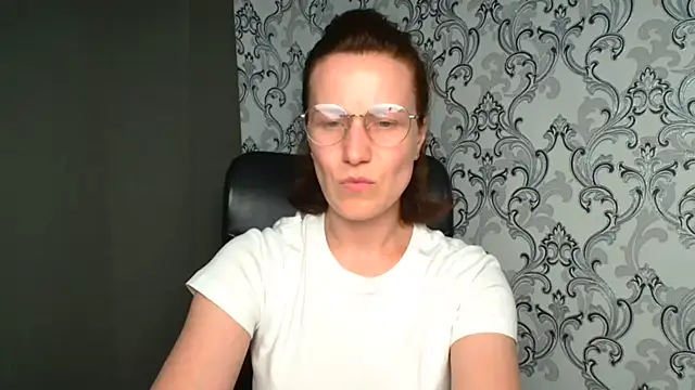 دردشة Kelly_Kisss الجنسية المباشرة