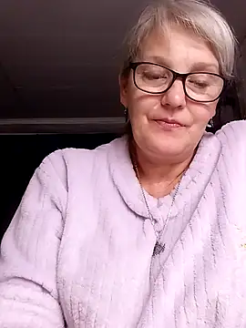 irinamaux Chat XXX live