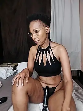 RubyLove2 Adlı Modelin Canlı XXX Sohbeti