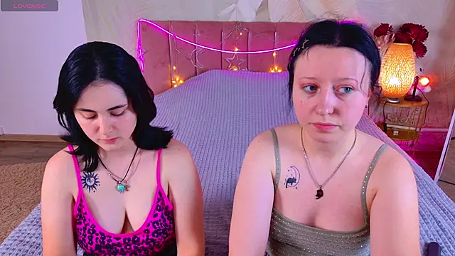 RuthHalll Chat XXX in diretta