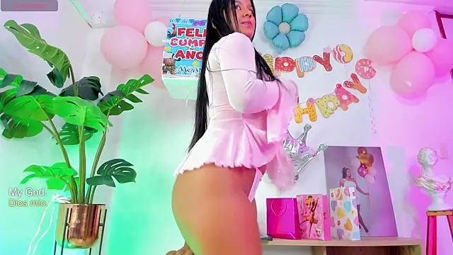 JANYLOVE__ Chat XXX in diretta