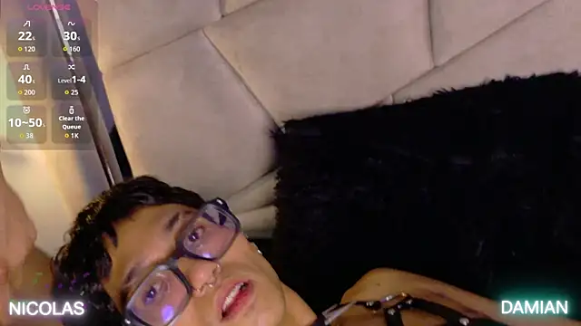 Jen_nc Chat XXX live