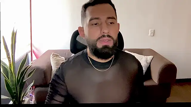 XXX chat uživo modela Rob_fab