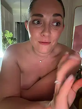 Chloe-tan Live XXX chat