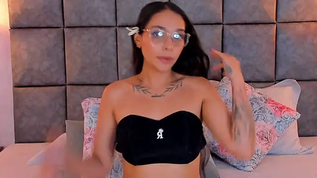 Roseaurora – Live XXX-chat