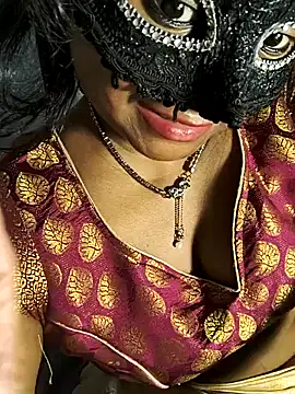 DIRTYSECRET_QUEEN_07's Live XXX Chat