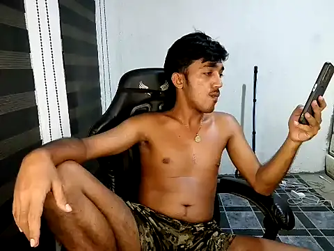 Spicy_RowyCam Pertunjukan Webcam
