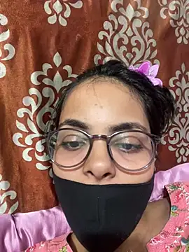 Sandhya_77 Live XXX-Chat