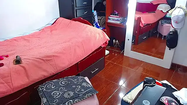 MariamGray1 现场XXX聊天