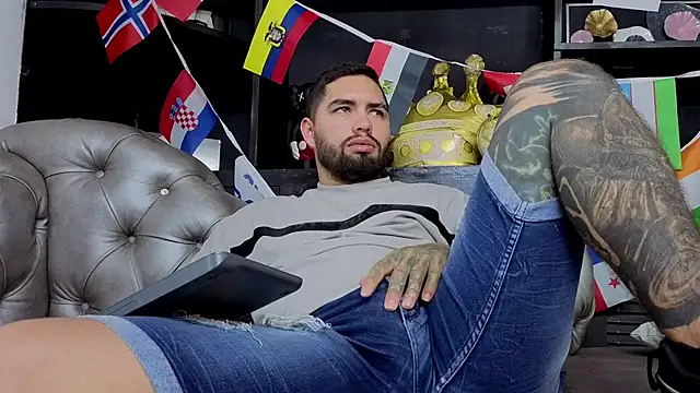 Chat +18 de matteosantos ao vivo