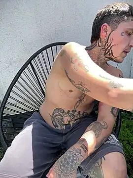 XXX chat uživo modela Kamil_Pain
