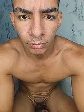 elnegro214 即時 XXX 聊天