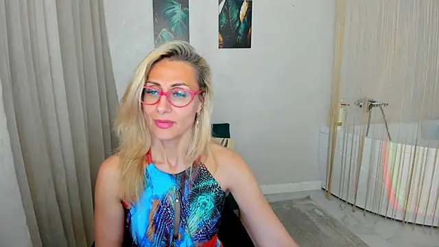 MuseOfStage's Live XXX Chat