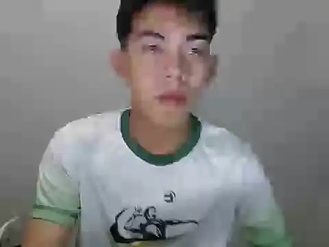 Urhotsilverboy Chat XXX in diretta