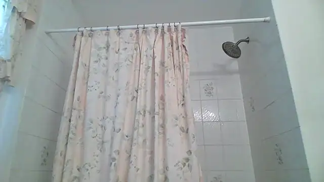 WetFlower69 即時 XXX 聊天
