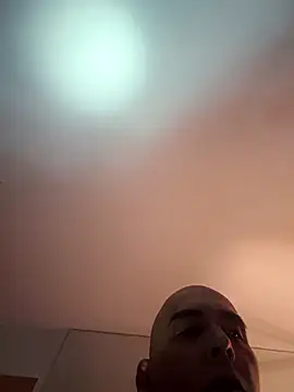 Mikeyjoe2840's Webcam Show