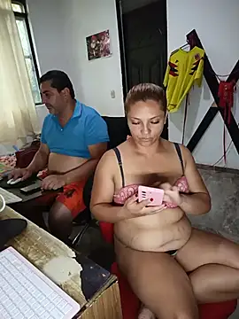 hotandfierylatinos2023 live XXX chat