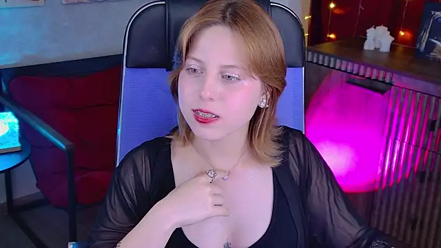 VivienneHebert 라이브 XXX 채팅