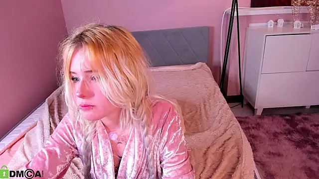 kikipeach Chat XXX live