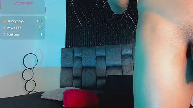 Živý XXX chat Liamsubtle01