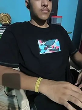 Chat +18 de luciferlust ao vivo