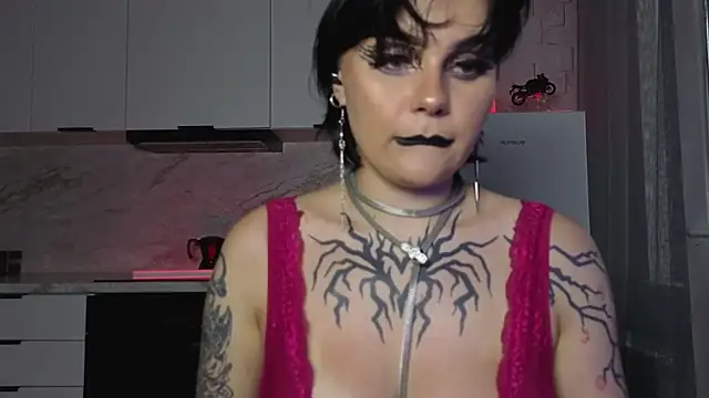 IntrigueYourDay – Live XXX-chat