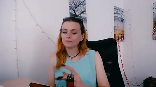 PeppyMia: онлайн-секс-чат