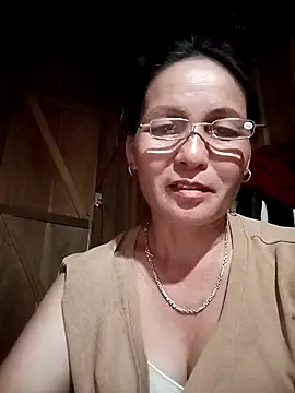 Cucci07 Chat XXX in diretta