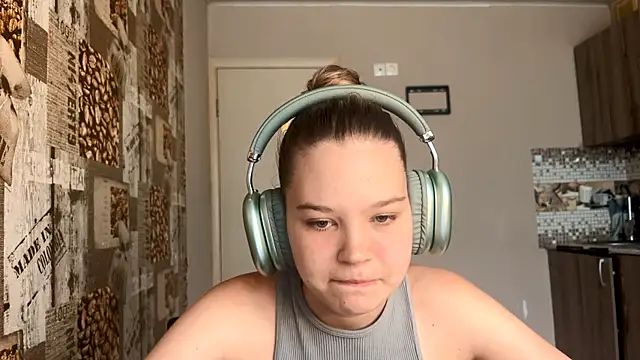 Czat XXX na żywo – HellyRay