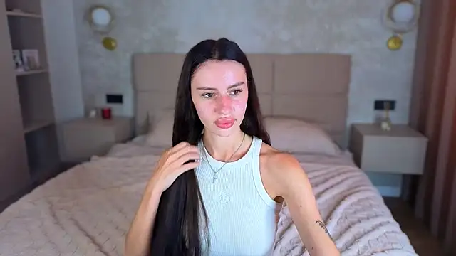 Snow_WhiteeeX Adlı Modelin Canlı XXX Sohbeti