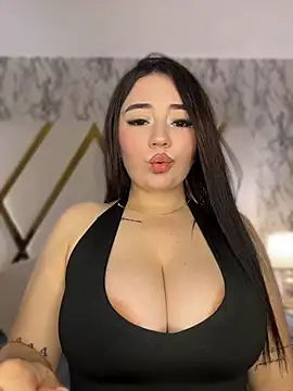 ValeriaCarter 即時 XXX 聊天