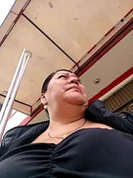 Brenda_Berck_ 现场XXX聊天