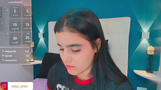 Živý XXX chat MiaaCarter_