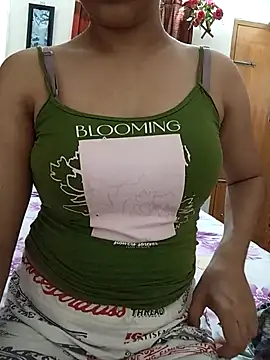 Tanha18 Chat XXX live