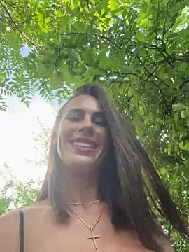 _JessyRey_のライブXXXチャット