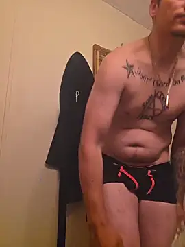 twistafatpipe Chat XXX in diretta
