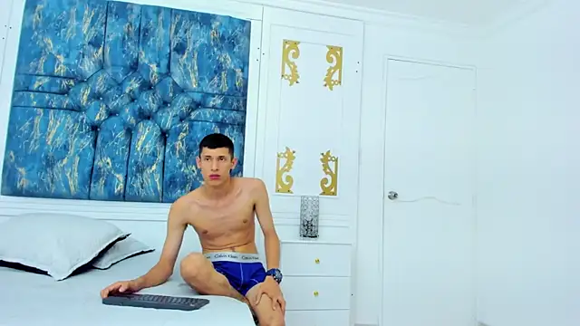 دردشة AlanaAndJames الجنسية المباشرة