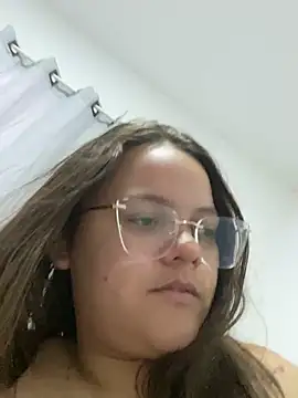 Živý XXX chat Laryssinha_69