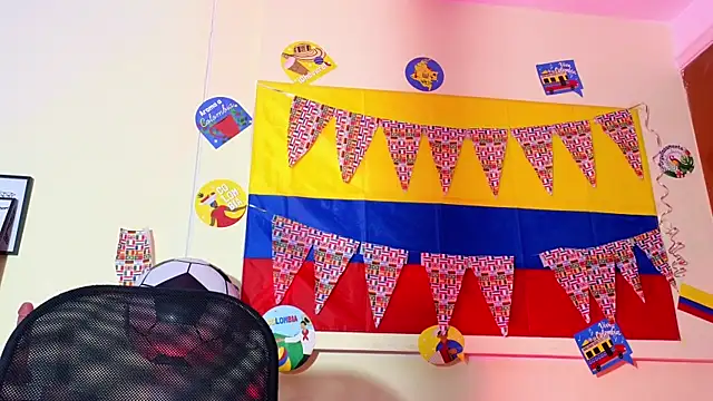 Chat XXX en directo de TokyoSky